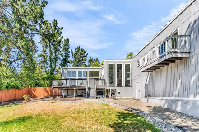 1536 Pleasant Hill Road, Lafayette CA: https://media.crmls.org/medias/b8caafd5-4bff-495d-9433-3d8c66ac039d.jpg