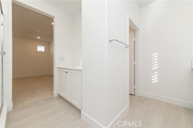 330 Proctor, Irvine CA: https://media.crmls.org/medias/b8cb54b0-c7e3-4e5f-bff8-a587fd430fb8.jpg