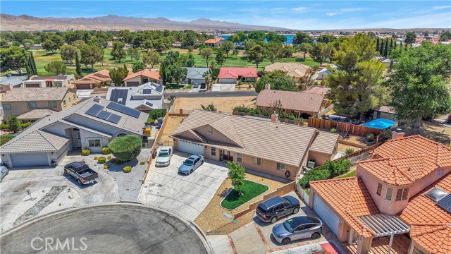 14665 Echo Lane, Helendale CA: https://media.crmls.org/medias/b8cb9ee8-0d70-471b-82f9-577a9c7fe2f4.jpg