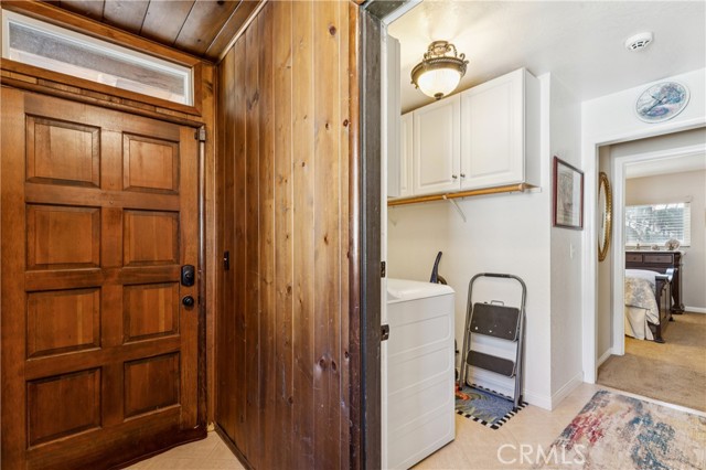 Detail Gallery Image 29 of 47 For 460 Pioneer Rd, Lake Arrowhead,  CA 92352 - 3 Beds | 1/2 Baths