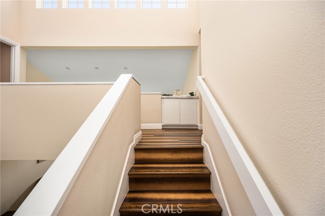 2461 Calle Montella, Tustin CA: https://media.crmls.org/medias/b8cc3395-e24d-413e-acaa-da18bc3205ba.jpg
