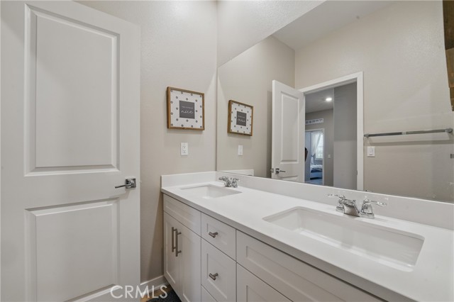 Detail Gallery Image 27 of 42 For 3625 Basanite Ave, Ontario,  CA 91761 - 5 Beds | 3 Baths