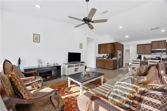 Image 13 of 38 For 9219 Blossom Creek Drive