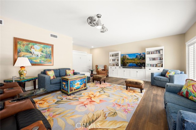 Detail Gallery Image 29 of 69 For 13072 Scott, North Tustin,  CA 92705 - 6 Beds | 5 Baths