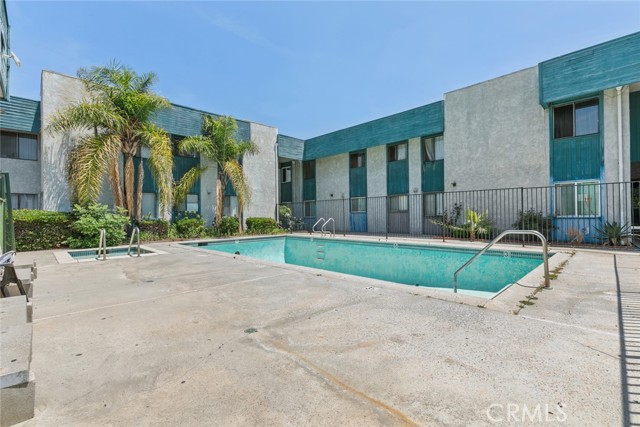 Detail Gallery Image 25 of 29 For 8801 Willis Ave #6,  Panorama City,  CA 91402 - 2 Beds | 1 Baths