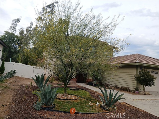 Detail Gallery Image 2 of 6 For 22508 Mountain View Rd, Moreno Valley,  CA 92557 - 3 Beds | 3 Baths
