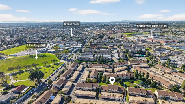 Detail Gallery Image 39 of 41 For 461 W Alton #C,  Santa Ana,  CA 92707 - 3 Beds | 1/1 Baths