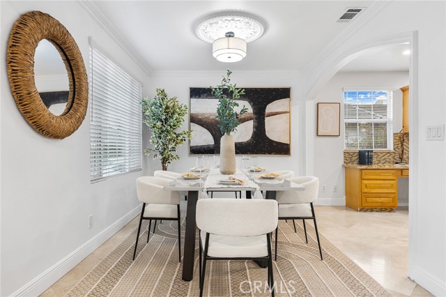 Detail Gallery Image 10 of 51 For 731 S Michillinda Ave, Pasadena,  CA 91107 - 5 Beds | 4 Baths