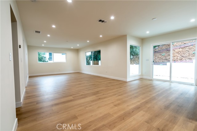 Detail Gallery Image 65 of 73 For 3362 Bellota, Los Angeles,  CA 90027 - 5 Beds | 5 Baths