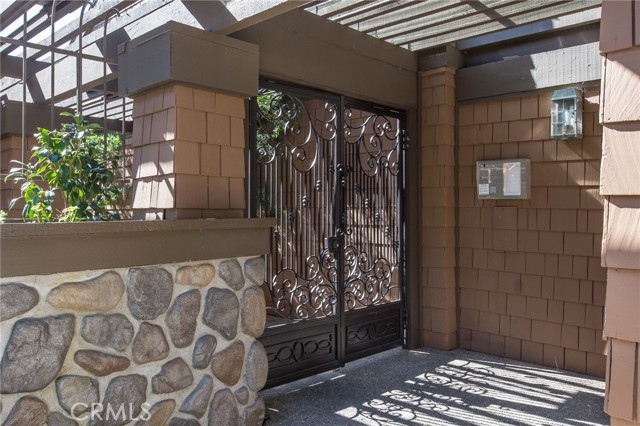 Detail Gallery Image 1 of 19 For 31 Canyon Island Dr #31,  Newport Beach,  CA 92660 - 2 Beds | 2 Baths