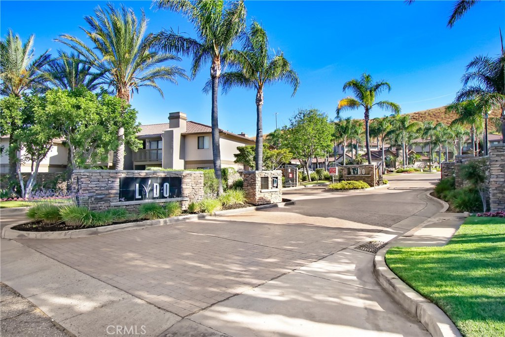1265 Kendall Drive #222