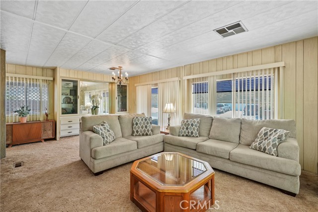Detail Gallery Image 23 of 56 For 440 Highland Vista Way, Perris,  CA 92570 - 2 Beds | 2 Baths