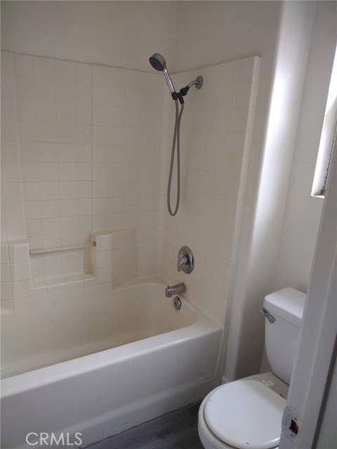 Detail Gallery Image 18 of 19 For 14948 Hillstone, Fontana,  CA 92336 - 4 Beds | 2/1 Baths