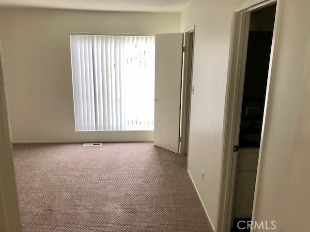 Master Bedroom all New Carpet