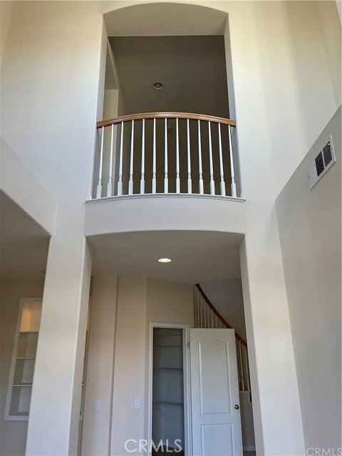 Foyer with high ceilings