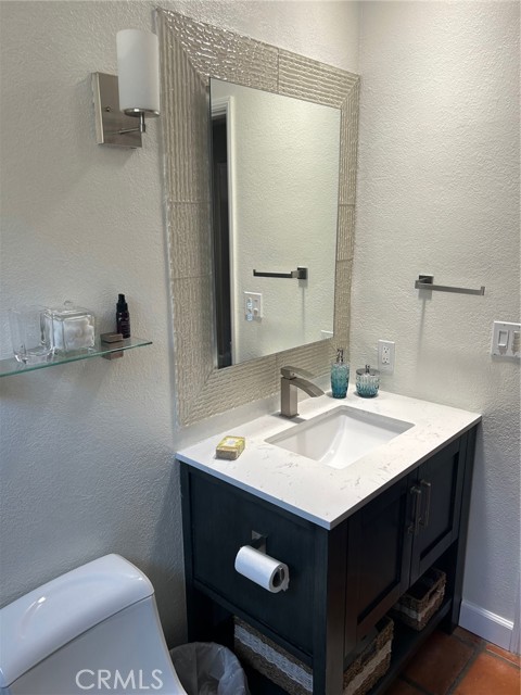 226 8th Street, Huntington Beach, California 92648, 2 Bedrooms Bedrooms, ,1 BathroomBathrooms,Residential Lease,For Rent,226 8th Street,CRLG22210379