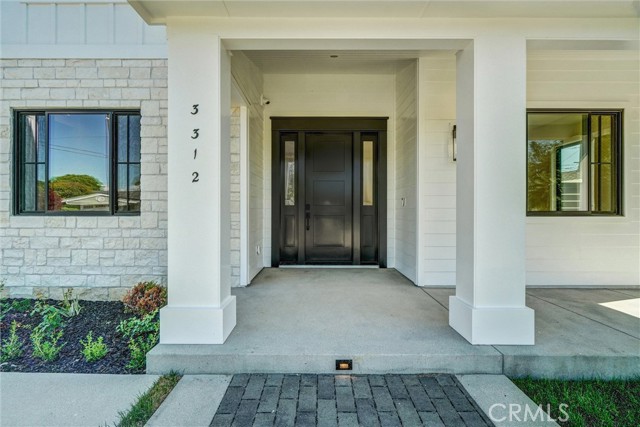 Detail Gallery Image 5 of 69 For 3312 Kenilworth Dr, Rossmoor,  CA 90720 - 6 Beds | 7 Baths