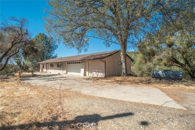 4413 Usona Road, Mariposa, CA, 95338 4413 Usona Road, Mariposa, CA, 95338