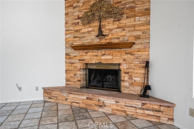 Detail Gallery Image 19 of 44 For 30376 Early Round Dr, Canyon Lake,  CA 92587 - 3 Beds | 2 Baths