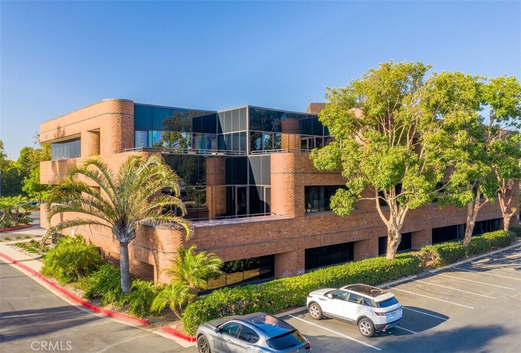 5050 Avenida Encinas - photo 3