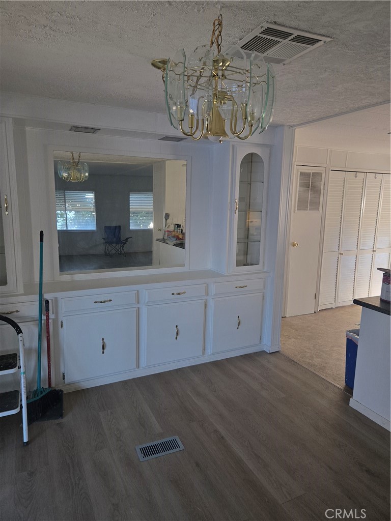 MLS #SW25274835 image #2