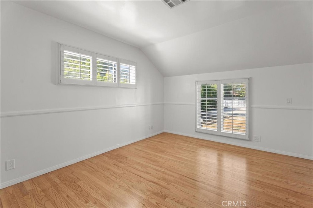 MLS #OC26112298 image #18