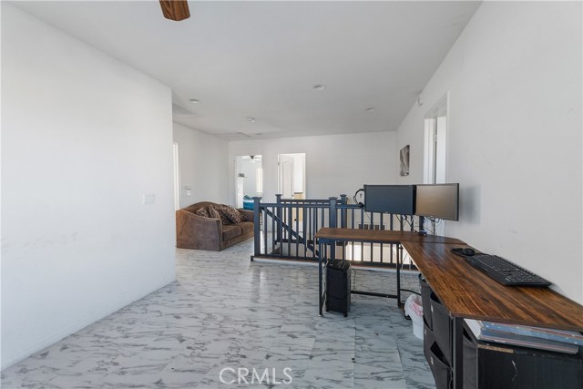 Detail Gallery Image 17 of 41 For 14626 Crossing Trl, Victorville,  CA 92394 - 3 Beds | 2/1 Baths