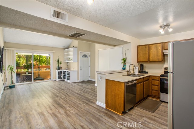 Detail Gallery Image 11 of 25 For 1400 W Edgehill Rd #18,  San Bernardino,  CA 92405 - 2 Beds | 1 Baths