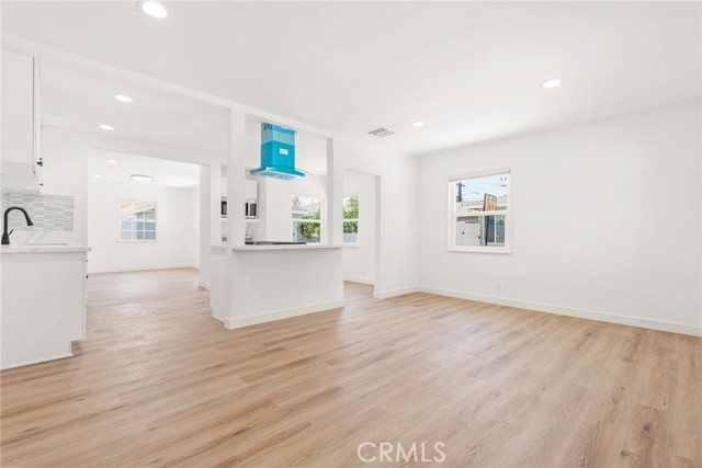 2704 184th Street, Redondo Beach CA: https://media.crmls.org/medias/b8dd1eed-d36e-4172-9f69-d81e9e8e03c9.jpg