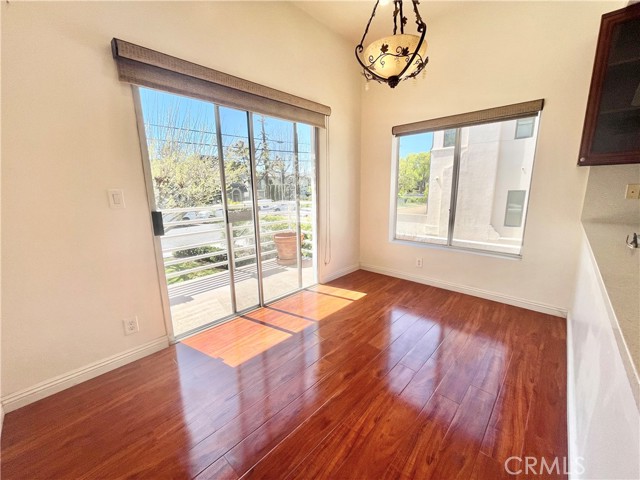 Detail Gallery Image 4 of 24 For 609 Fairview Ave #2,  Arcadia,  CA 91007 - 3 Beds | 3/1 Baths