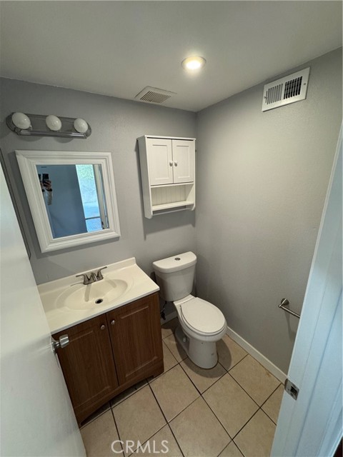 Detail Gallery Image 26 of 55 For 17565 Mesa Ave, Fontana,  CA 92336 - 4 Beds | 2/1 Baths