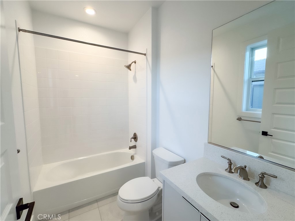 MLS #OC25257810 image #26