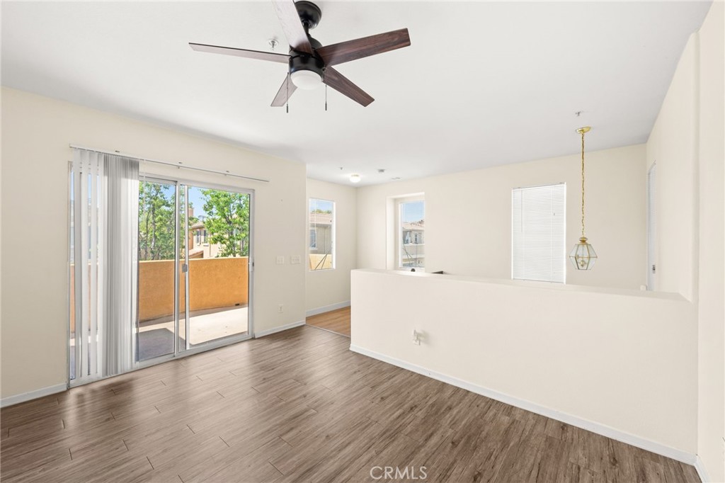 MLS #OC25136647 img 7