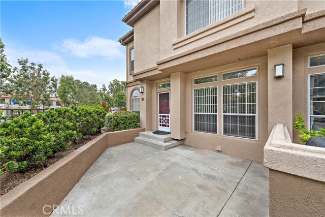 1 Montana Del Lago Drive, Rancho Santa Margarita CA: https://media.crmls.org/medias/b8df79b7-1ae3-4ab2-90b1-d231d0e5e1ef.jpg