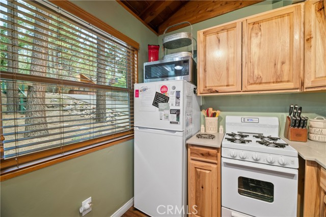 Detail Gallery Image 13 of 20 For 42955 Encino, Big Bear Lake,  CA 92315 - 1 Beds | 1 Baths