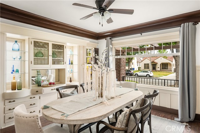 1559 Diamond Avenue, South Pasadena CA: https://media.crmls.org/medias/b8e065d5-c422-4535-980e-11ba33cd3b73.jpg