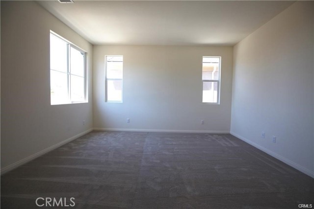 Detail Gallery Image 7 of 18 For 710 Banyan Way, Pomona,  CA 91767 - 3 Beds | 3 Baths