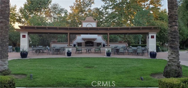 Detail Gallery Image 6 of 13 For 5560 Corte Viejo, Hemet,  CA 92545 - 2 Beds | 2/1 Baths