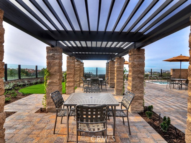 Detail Gallery Image 30 of 39 For 70 Corniche Dr. #E,  Dana Point,  CA 92629 - 2 Beds | 2 Baths