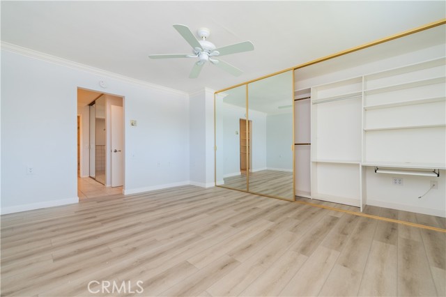 2381 Via Mariposa W, Laguna Woods CA: https://media.crmls.org/medias/b8e20133-68b5-4ab8-90c3-0c0a3583d3a2.jpg
