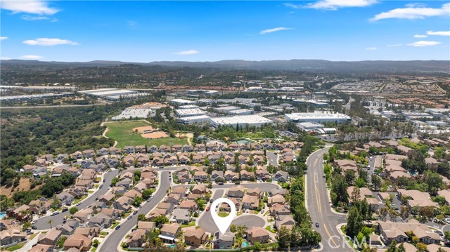 8 Chatri Circle, Lake Forest CA: https://media.crmls.org/medias/b8e20c50-ac7e-4fde-9966-e1b6e36d8ee3.jpg
