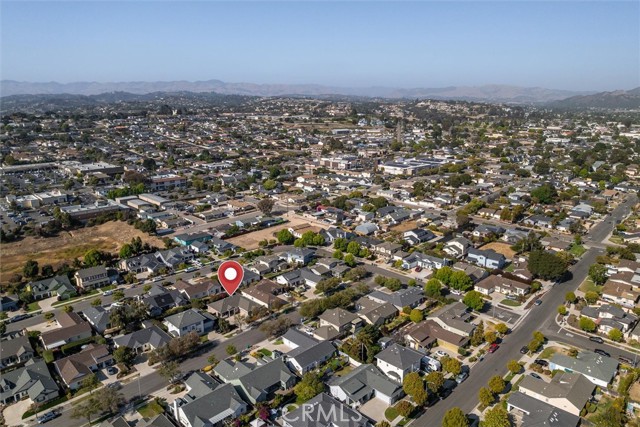 1432 Blackberry Avenue, Arroyo Grande CA: https://media.crmls.org/medias/b8e238c5-5d30-493e-93dd-d5ed85dc9675.jpg