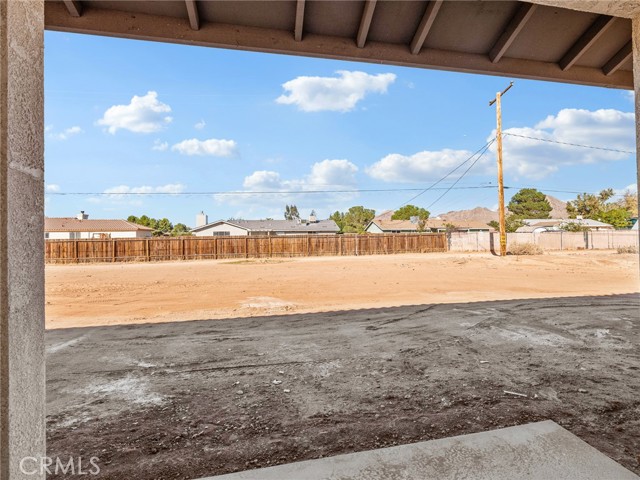 Detail Gallery Image 30 of 33 For 15605 Dale Evans Pkwy, Apple Valley,  CA 92307 - 4 Beds | 2/1 Baths