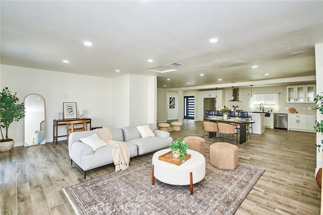 512 S Barranca Street, West Covina CA: https://media.crmls.org/medias/b8e3bf09-373a-4f15-a3cb-0110eeb43fd5.jpg