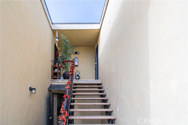 Detail Gallery Image 21 of 24 For 1308 E Oaks St #C,  Compton,  CA 90221 - 3 Beds | 2 Baths