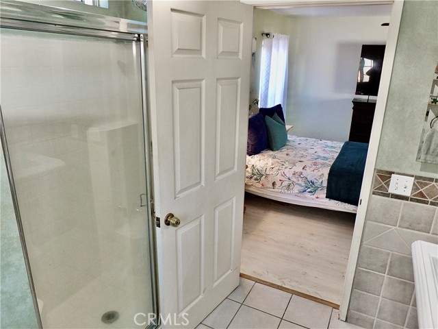 4306 Hackett Avenue, Lakewood CA: https://media.crmls.org/medias/b8e3ce47-5177-4e48-9441-cd1dba42424f.jpg