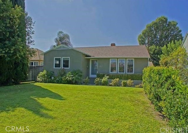 5821 Columbus Avenue, Van Nuys CA: https://media.crmls.org/medias/b8e40369-424f-410d-939e-3e0a4ed4a310.jpg