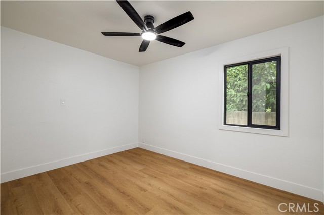 Image 20 of 29 For 4816 Baca Avenue