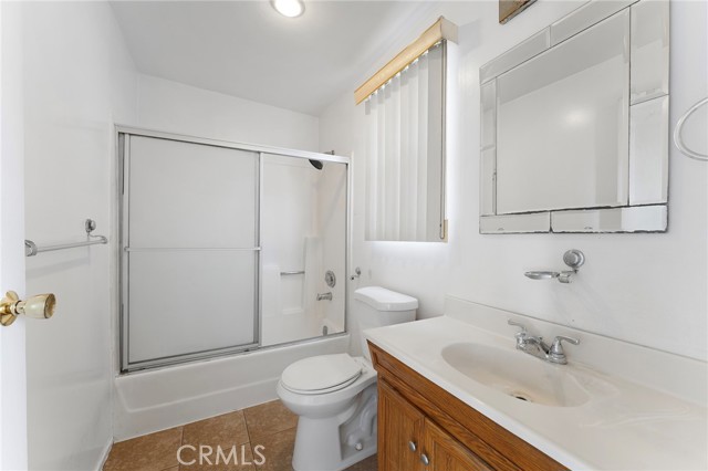 962 E Sandra Avenue, Arcadia CA: https://media.crmls.org/medias/b8e4125c-0bff-4fb4-9824-d1462318697a.jpg