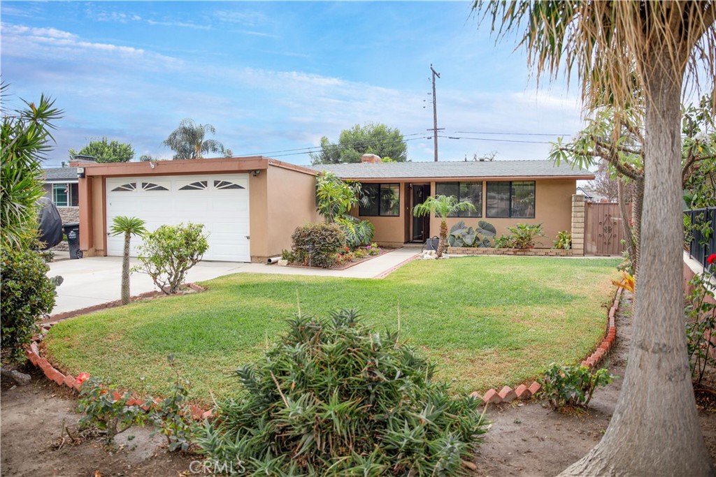 11614 Lochinvar Street